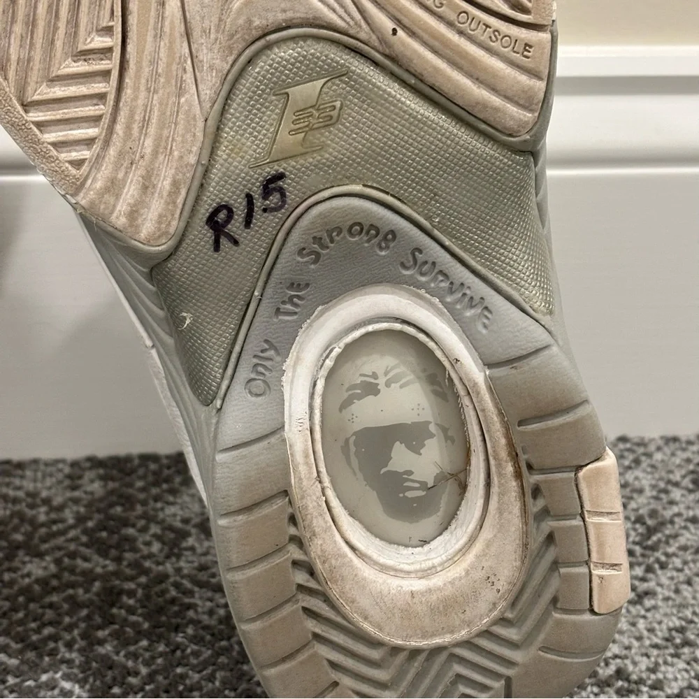 Vintage Reebok MVP Collection I3 Allen Iverson Leather Shoes Mens U.S. 11 - Picture 8 of 8